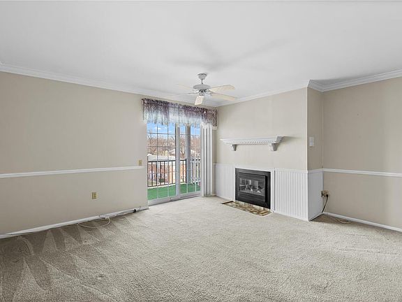 5th image of 3107 Garnette Dr APT D2