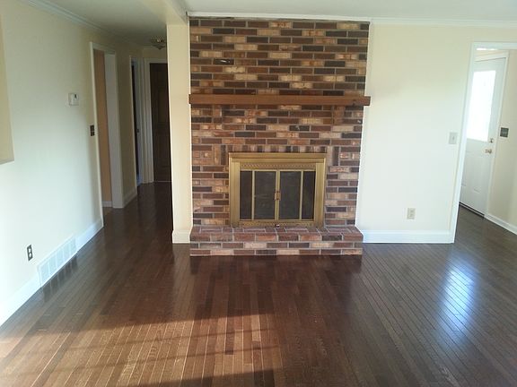 3rd image of 8147 Balsamwood Lane