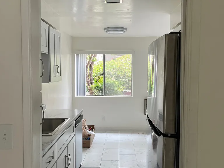 8661 Lake Murray Blvd #5 — Photo 3