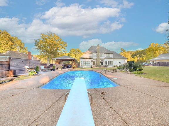 5th image of 3829 Davies Manor Dr
