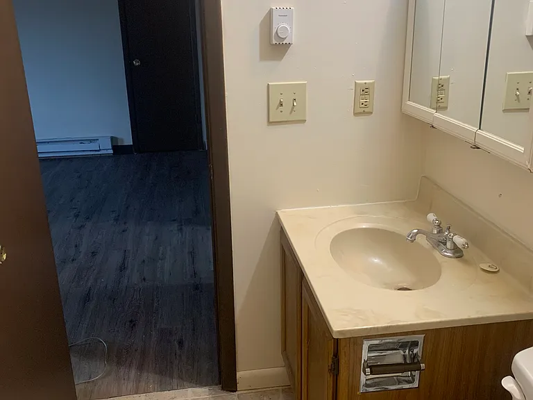 207 S Loder Ave #B-6 — Photo 10
