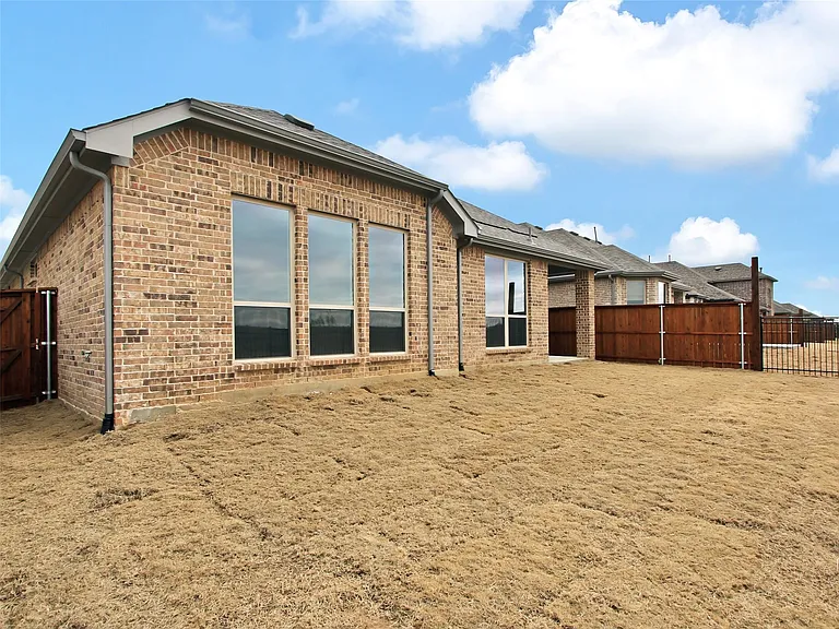 3717 Brinkley Dr — Photo 24