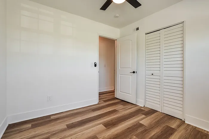 744 Forester Ave — Photo 10