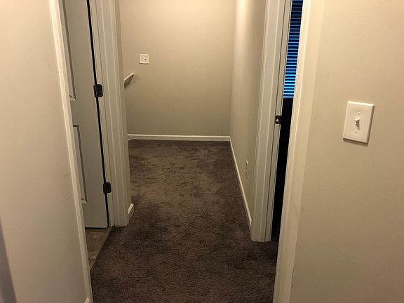 4th image of 129 Davina Dr