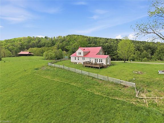 38th image of 4793 Cheek Mountain Rd