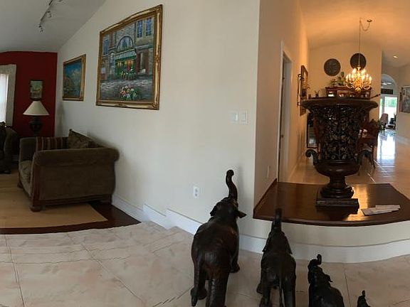 Formal welcome room and entrance