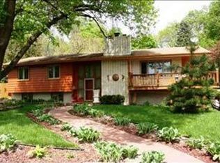 3952 Weber St, Omaha, NE 68112