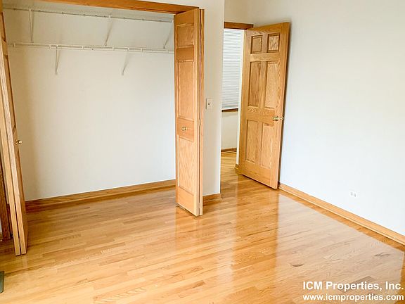 4th image of 2711 N Wayne Ave #1F