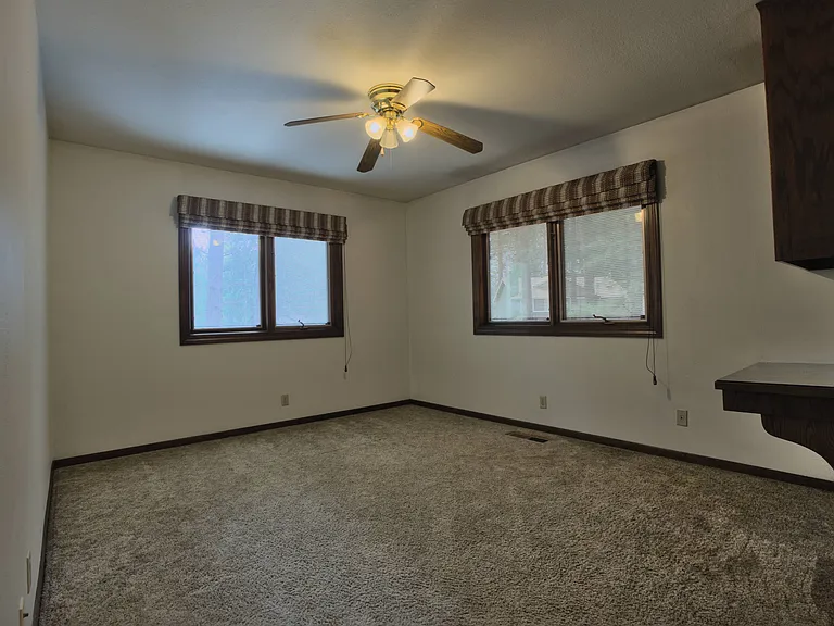 6167 Showdown Cir — Photo 26