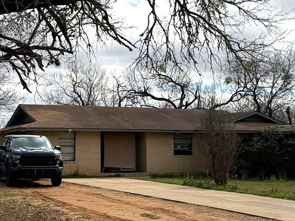 4th image of 347 Country Acres Dr