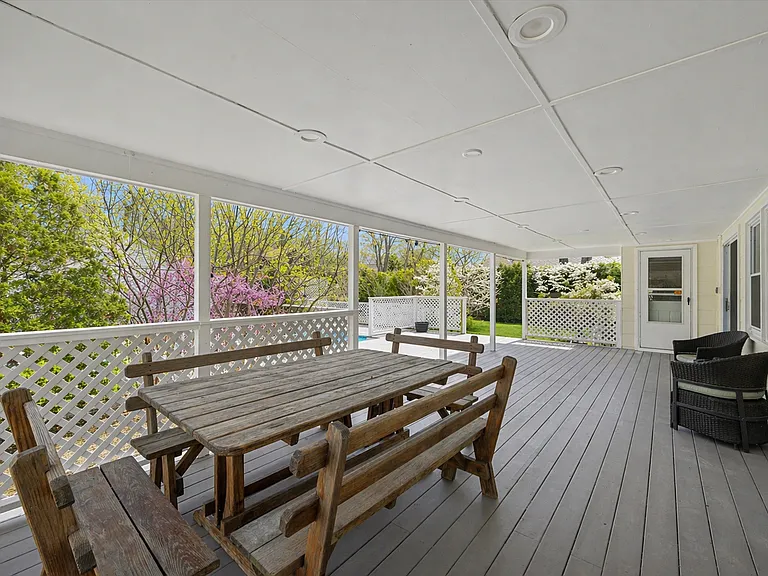 50 Hazelwood Ave — Photo 10