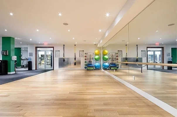 Rented by Corcoran | media 17