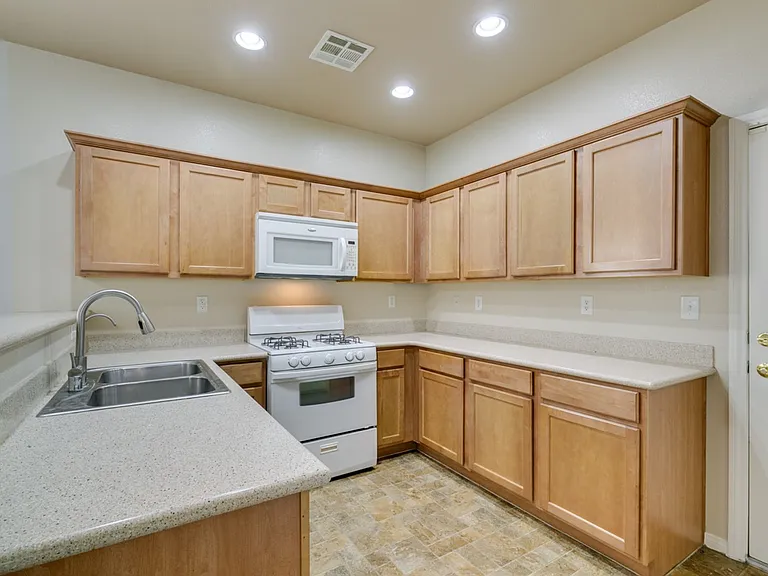 8937 Caledon Ridge Ct — Photo 24