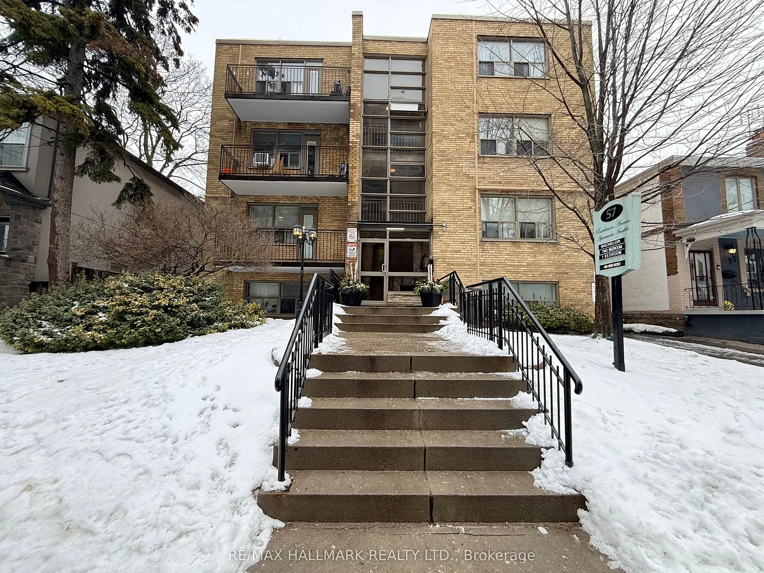 57 Rawlinson Ave #203 photo 1