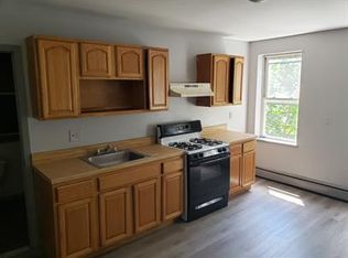 337 Congress Ave #3B, Waterbury, CT 06708