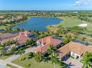 3321 Runaway Ln, Naples, FL 34114
