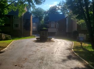 376 Merrimac Trl APT 224, Williamsburg, VA 23185