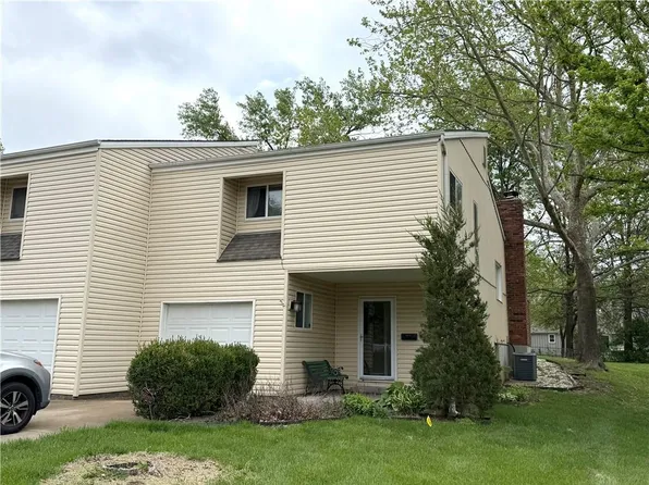 1507 E 97th St, Kansas City, MO 64131
