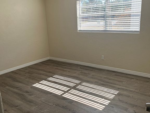 4th image of 1910 S Palmetto Ave APT 101