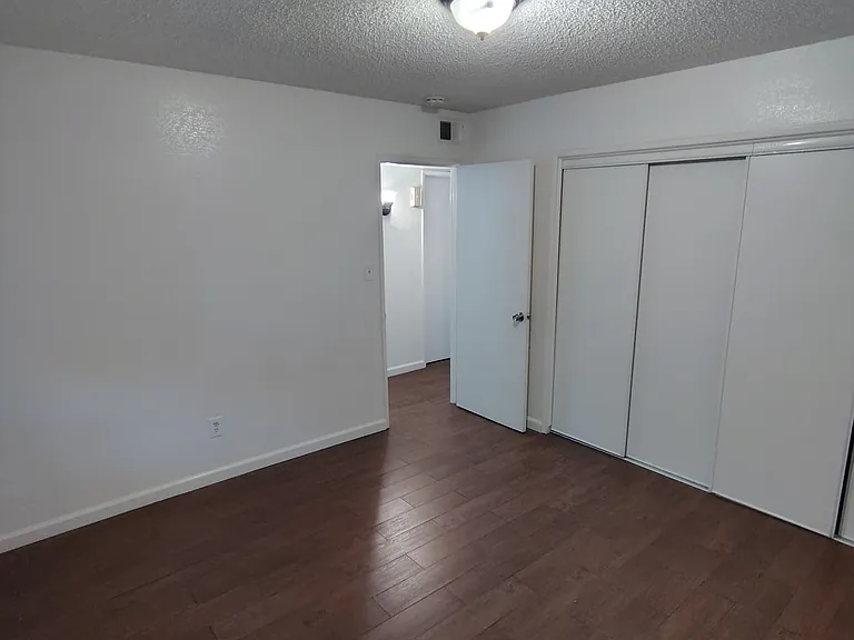 3913 Manor St #1A — Photo 3