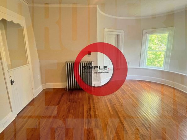 351 N Charlotte St APT 9
