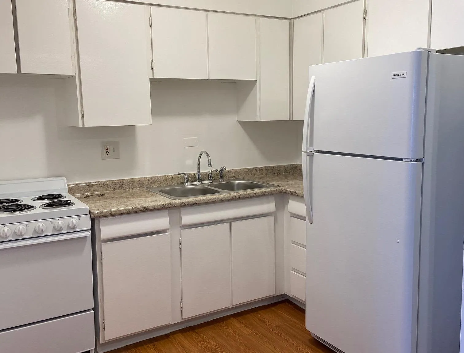 1 bed, $1,400 — Photo 1