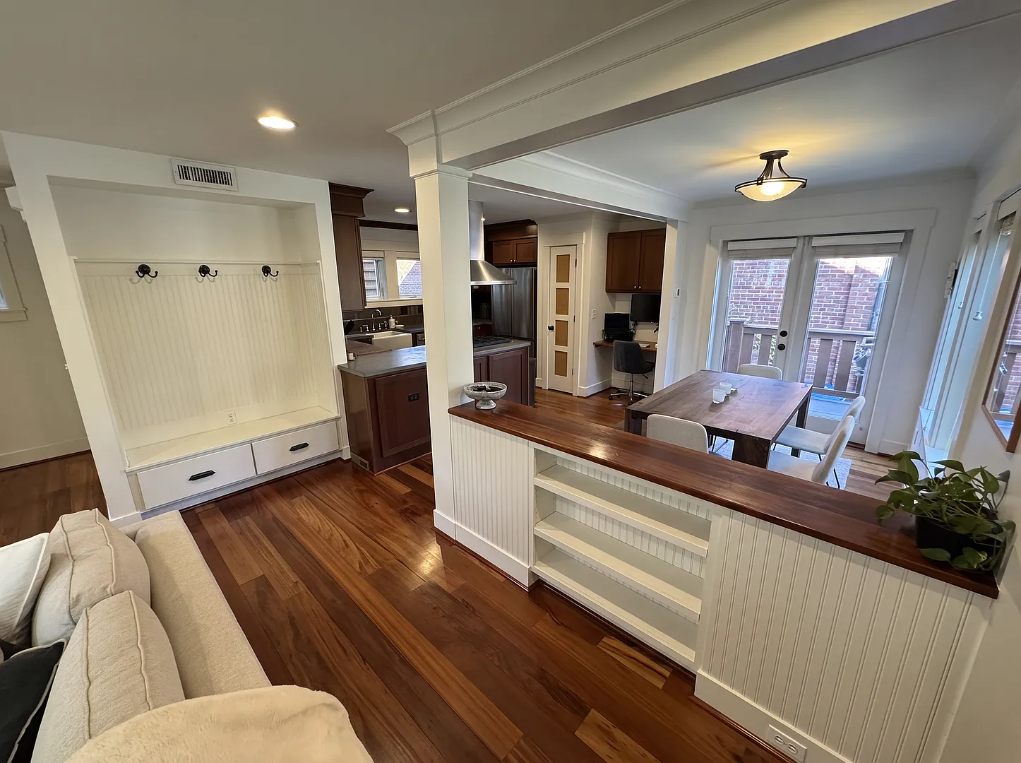 2Bd/2.25Ba Seattle Home — Photo 4