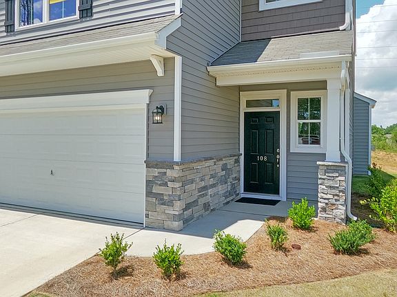 These photos are representative of this floor plan, but all options may not be available in every co