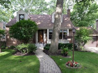 8230 Karlov Ave, Skokie, IL 60076
