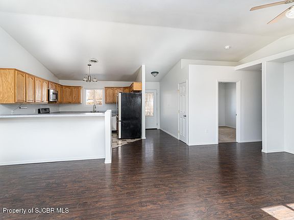4th image of 3261 Spencer Dr