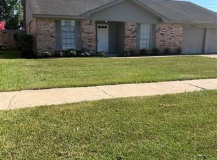 17602 Heritage Bay Dr, Webster, TX 77598