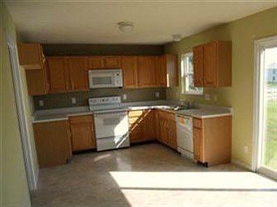 4th image of 410 E Aberdeen Pl
