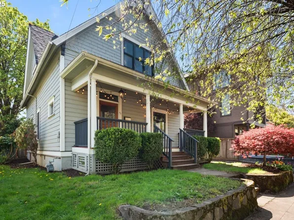 44 NE Stanton St, Portland, OR 97212