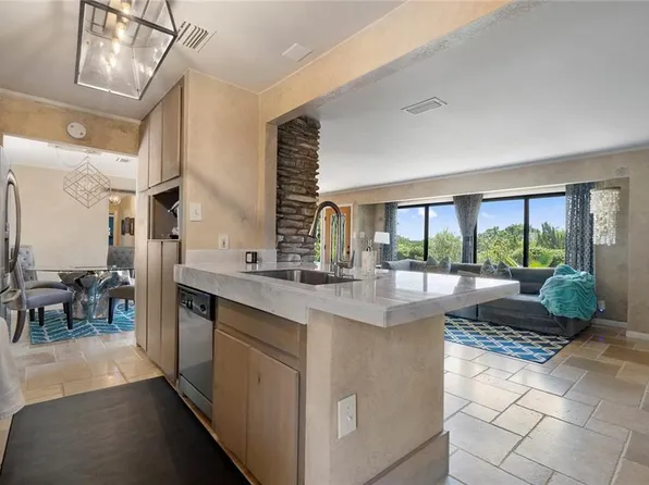 413 Lakeway Dr, Lakeway, TX 78734