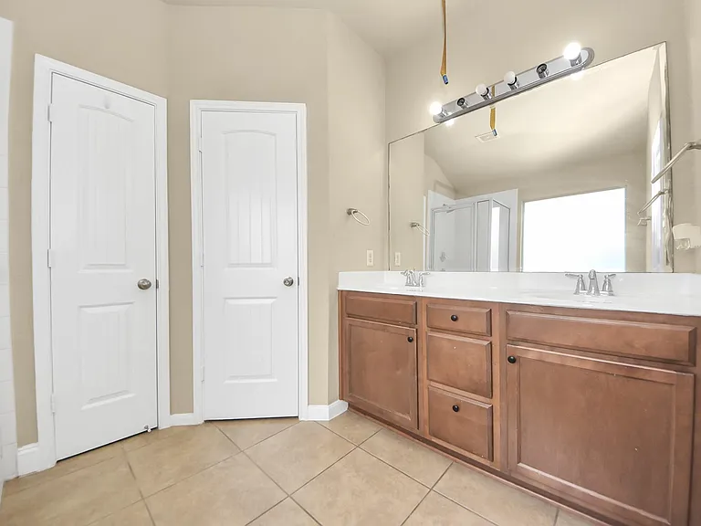 6106 Grassy Haven Ln — Photo 34
