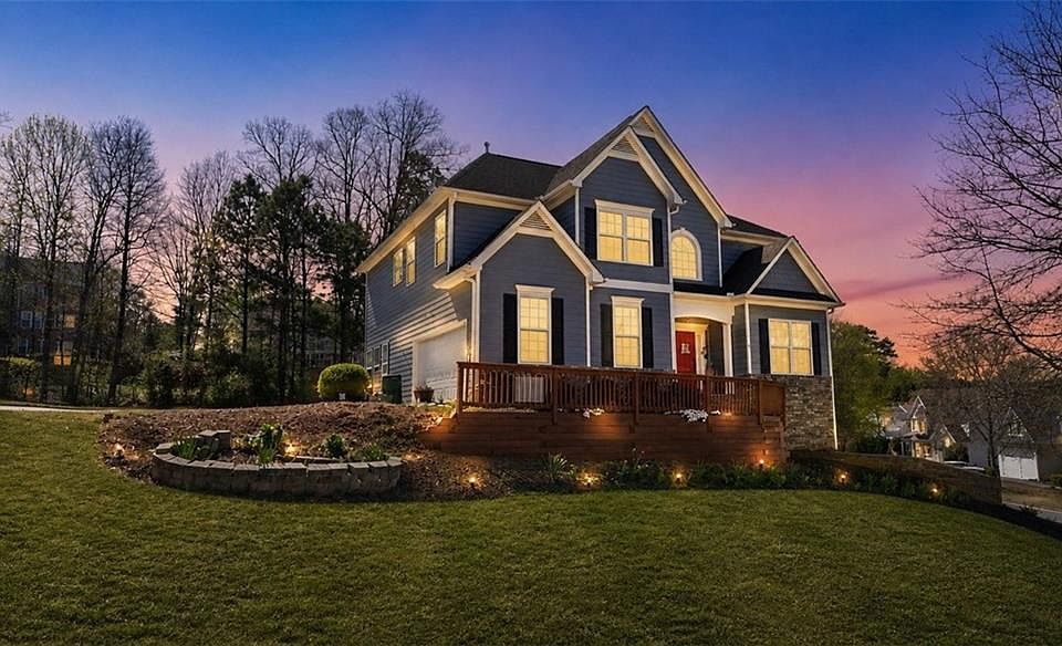1st image of 804 Sienna Woods Ln