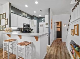 23636 Big Sky Walk UNIT 136, Santa Clarita, CA 91354