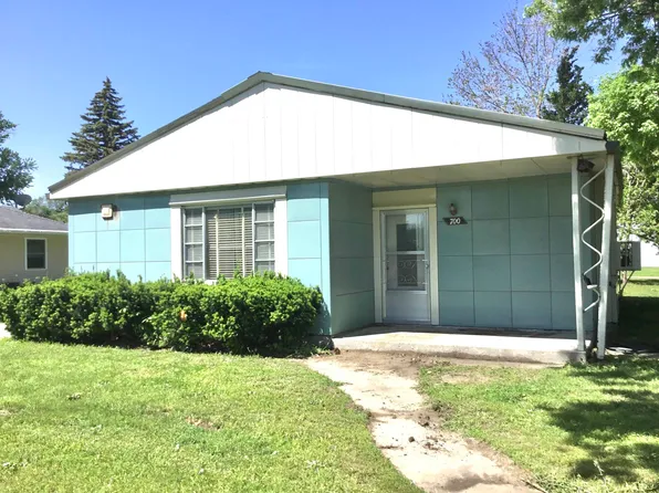 700 S Oak St, Tilden, NE 68781