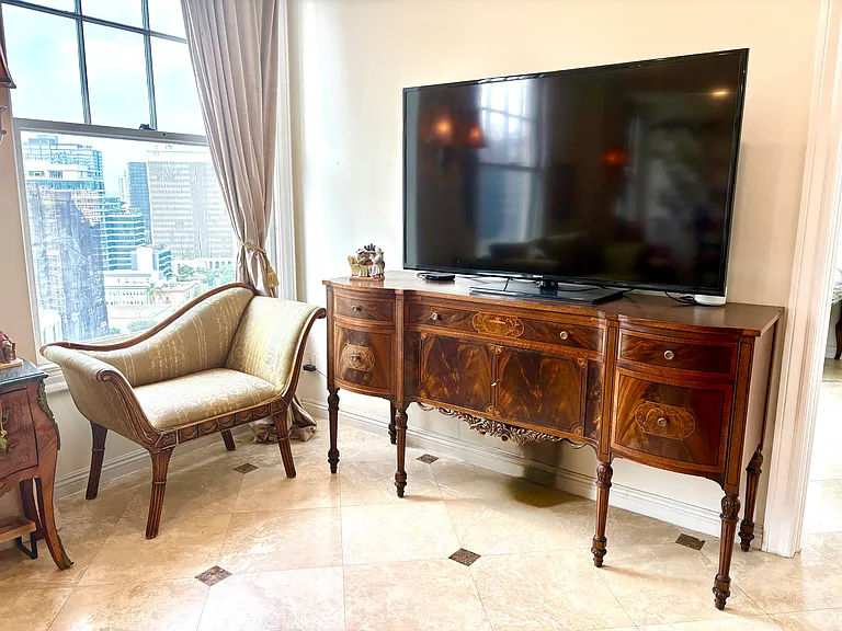 702 Ash St #900 — Photo 8