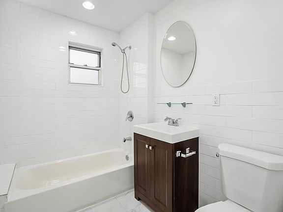 4th image of 9415 Foster Ave Floor 2