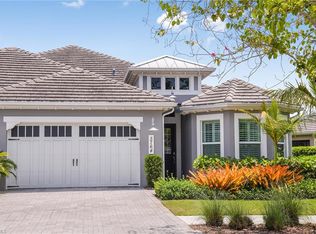 8902 Calypso Ct, Naples, FL 34112