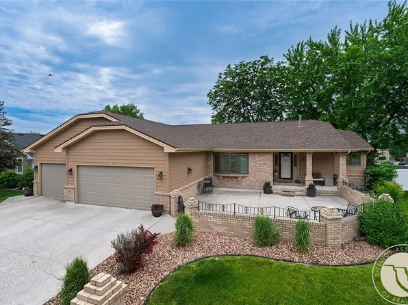 8 Stanford Ct, Billings, MT 59102