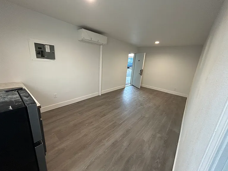 411 S Main St #109 — Photo 6