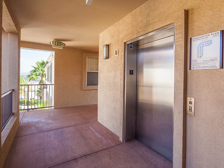Elan Pacifico Encinitas — Photo 8