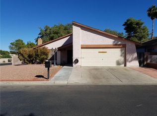 4716 Desert Vista Rd, Las Vegas, NV 89121