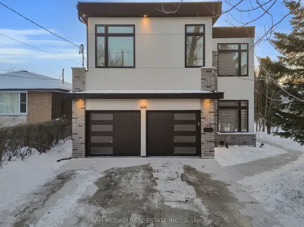 1050 Edgeleigh Ave, Mississauga, ON L5E 2G1