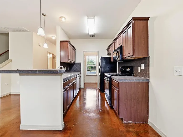 6015 Ponca St #A — Photo 12