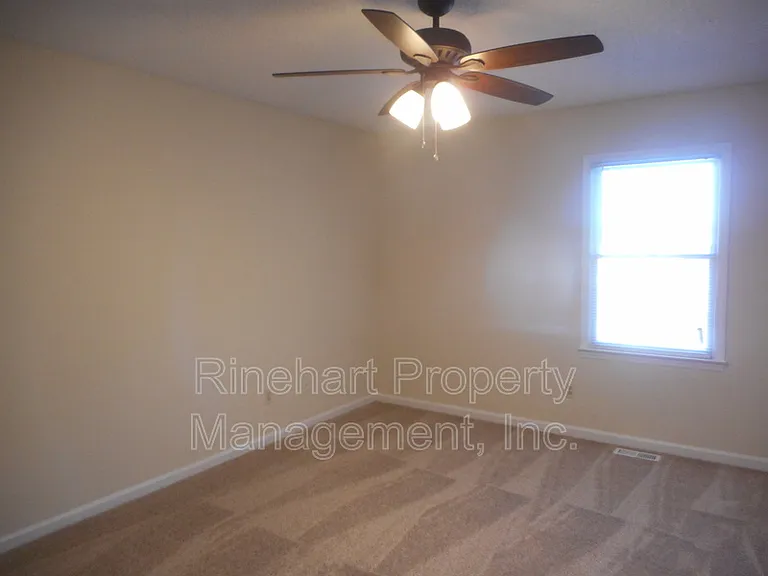 1112 Camden Ave #104 — Photo 9