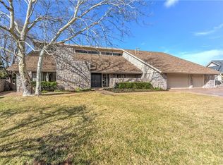 4217 Tamarisk Dr, Oklahoma City, OK 73120