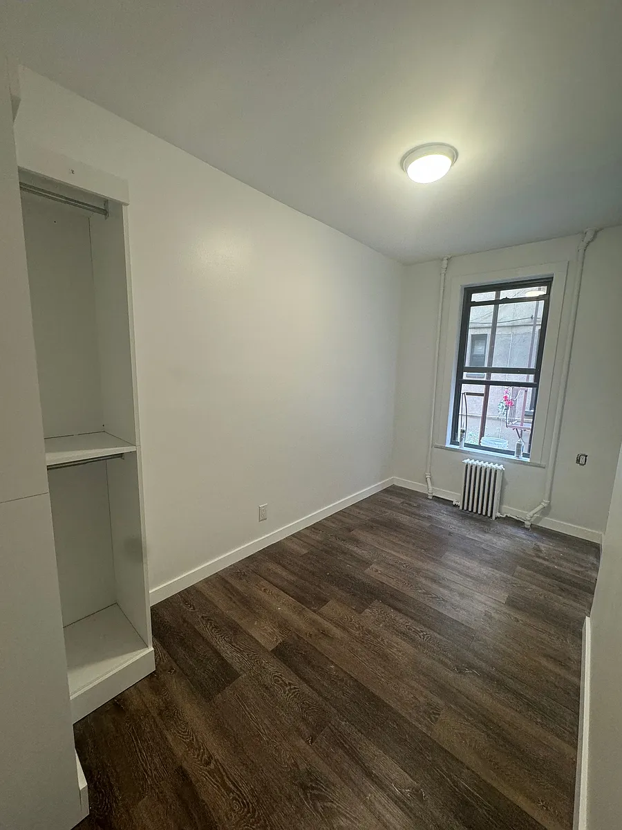 Building Photo - 189 Norman Ave #3